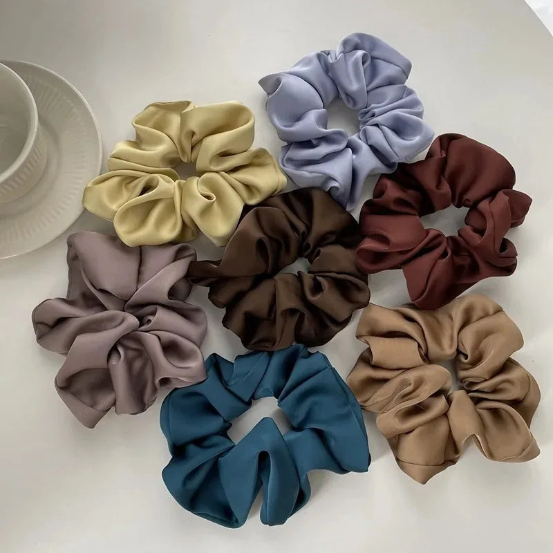 Premium Seiden Scrunchies "Soft Touch"