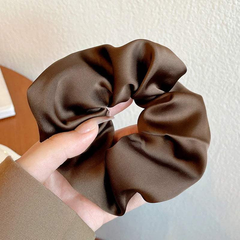 Premium Seiden Scrunchies "Soft Touch"