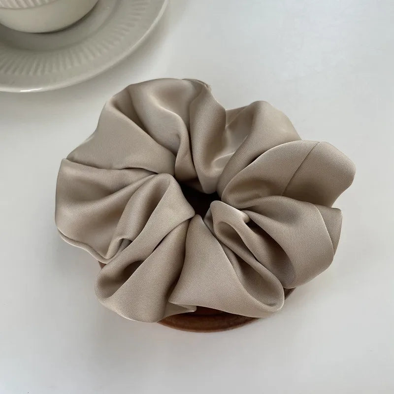 Premium XXL Satin-Scunchie "Cloud"