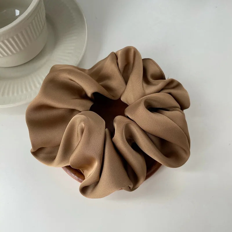 Premium Seiden Scrunchies "Soft Touch"