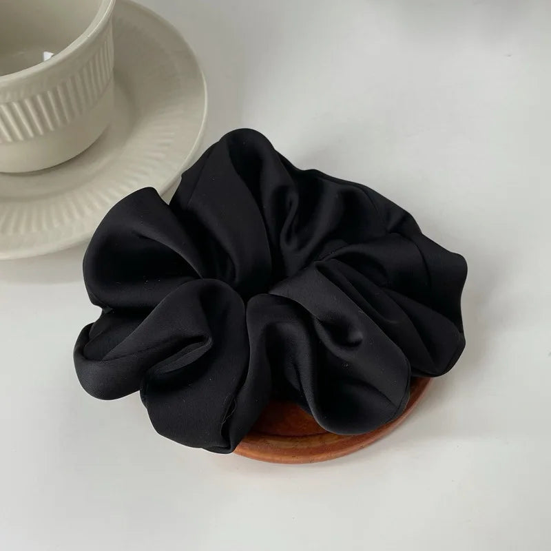 Premium Seiden Scrunchies "Soft Touch"