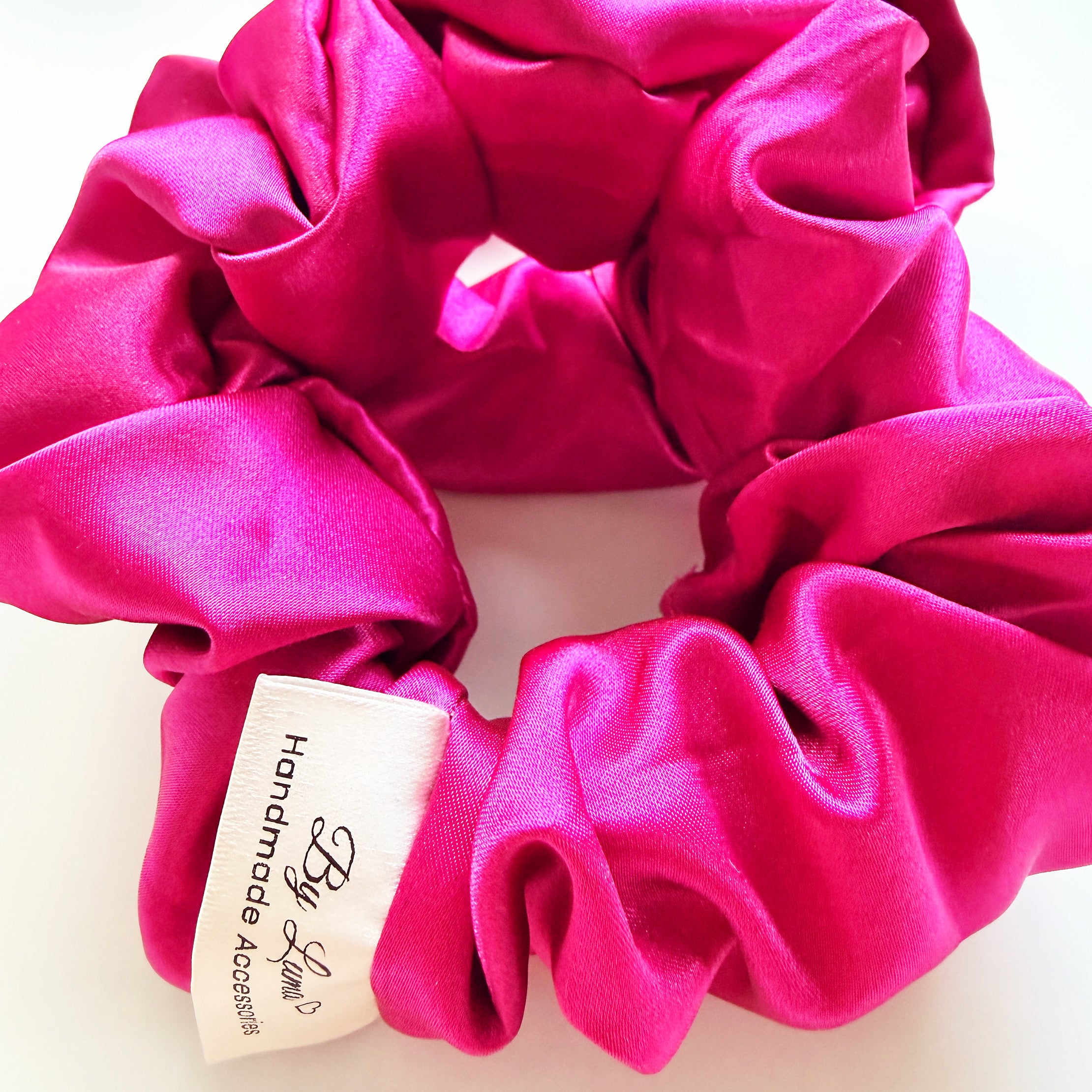Berry Romance - satin Scrunchie