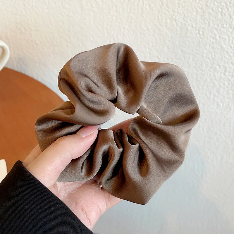 Premium Seiden Scrunchies "Soft Touch"